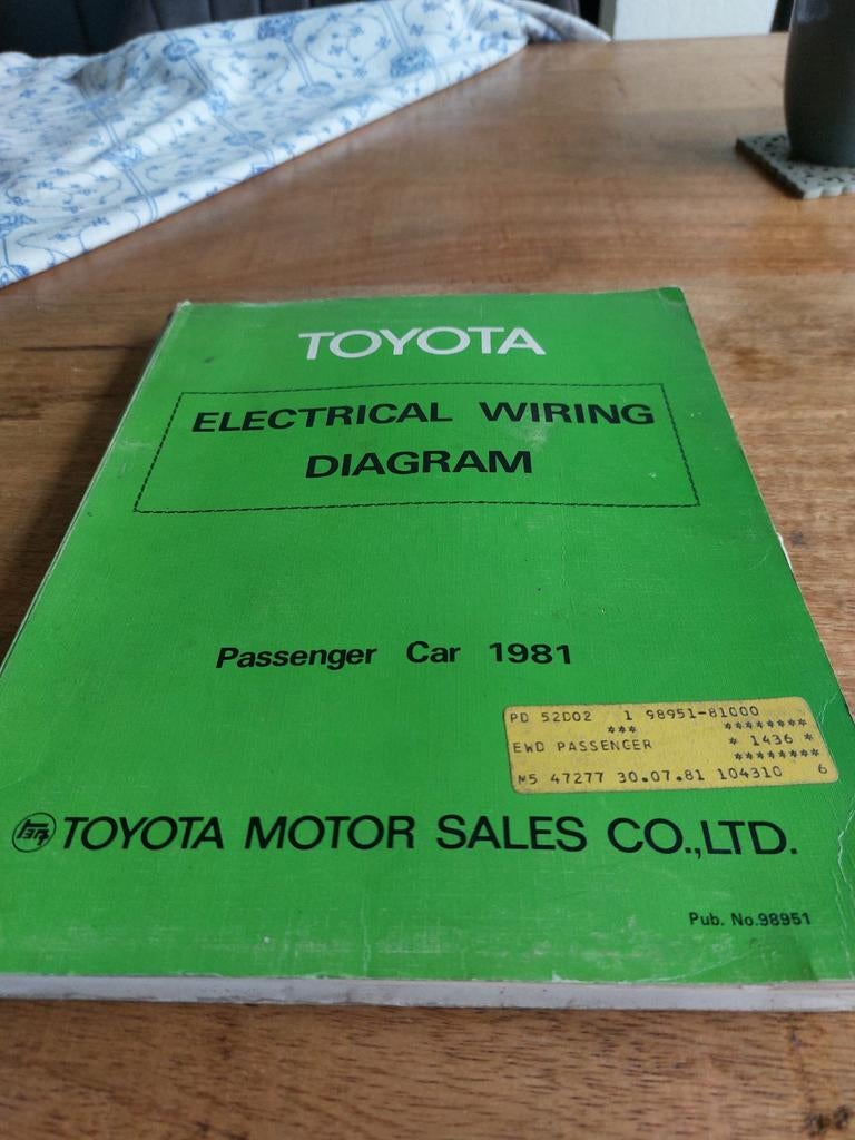 ELECTRICAL WIRING DIAGRAM TOYOTA PERSONEN AUTOS 1981, Ophalen of Verzenden