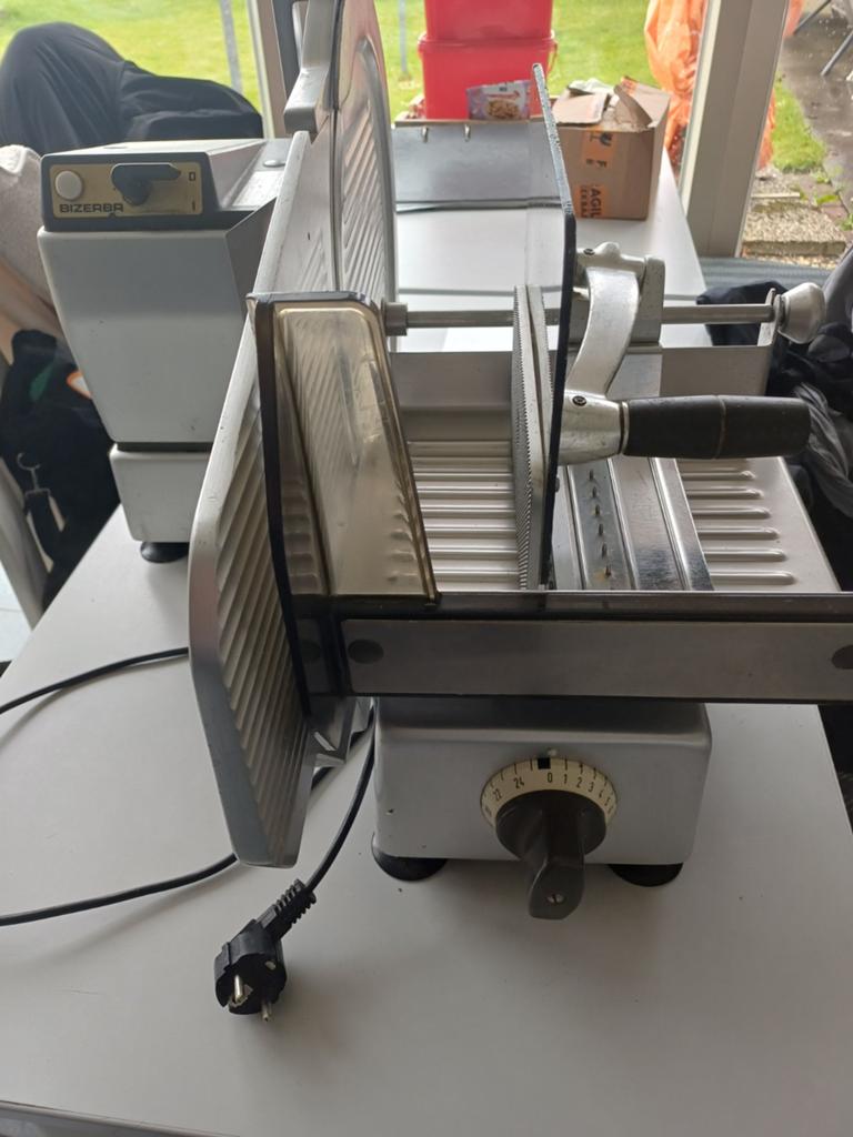 Bizerba Snijmachine - Professionele Vleessnijder, Witgoed en Apparatuur, Keukenmixers, Gebruikt, Ophalen