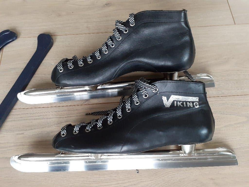 Lage geslepen Viking schaatsen maat 44 zgan, Sport en Fitness, Viking, Ophalen of Verzenden, Zo goed als nieuw, Noren