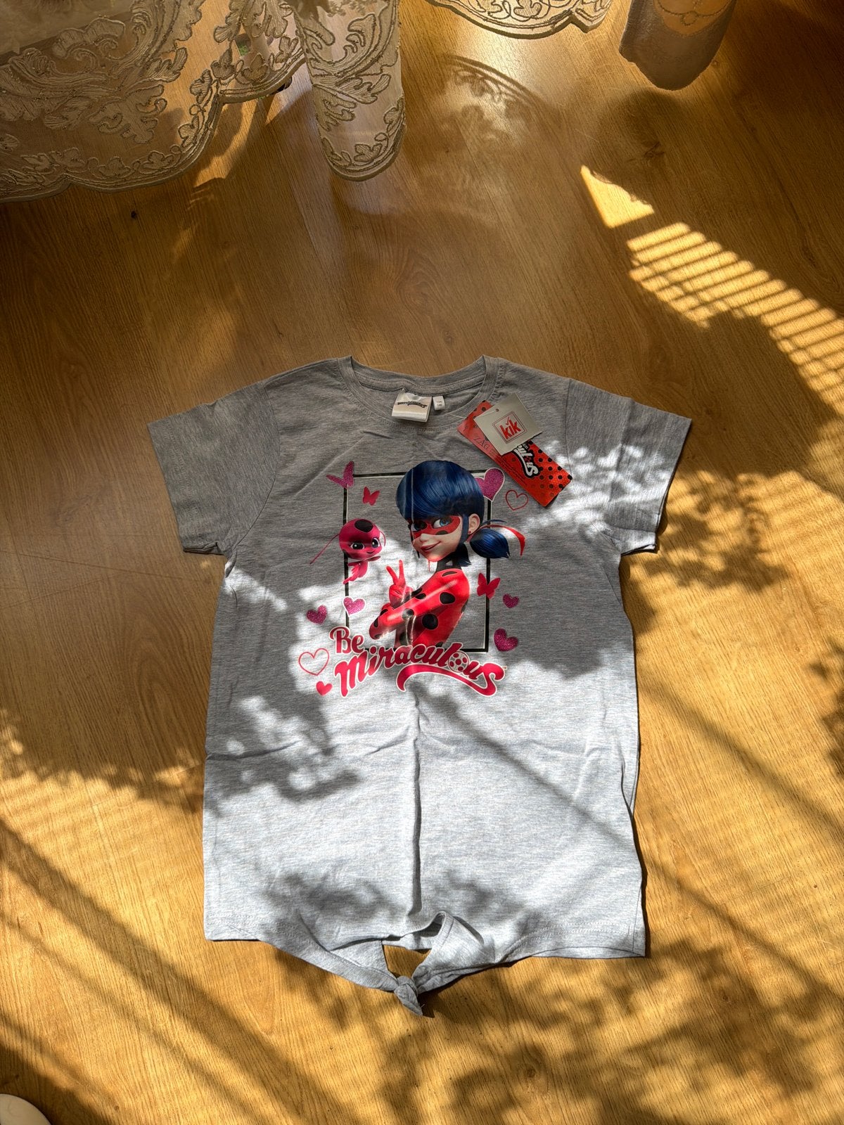 Miraculous Ladybug T-shirt Maat 134/140 Nieuw met kaartje, Ophalen of Verzenden, Nieuw, Meisje, Shirt of Longsleeve