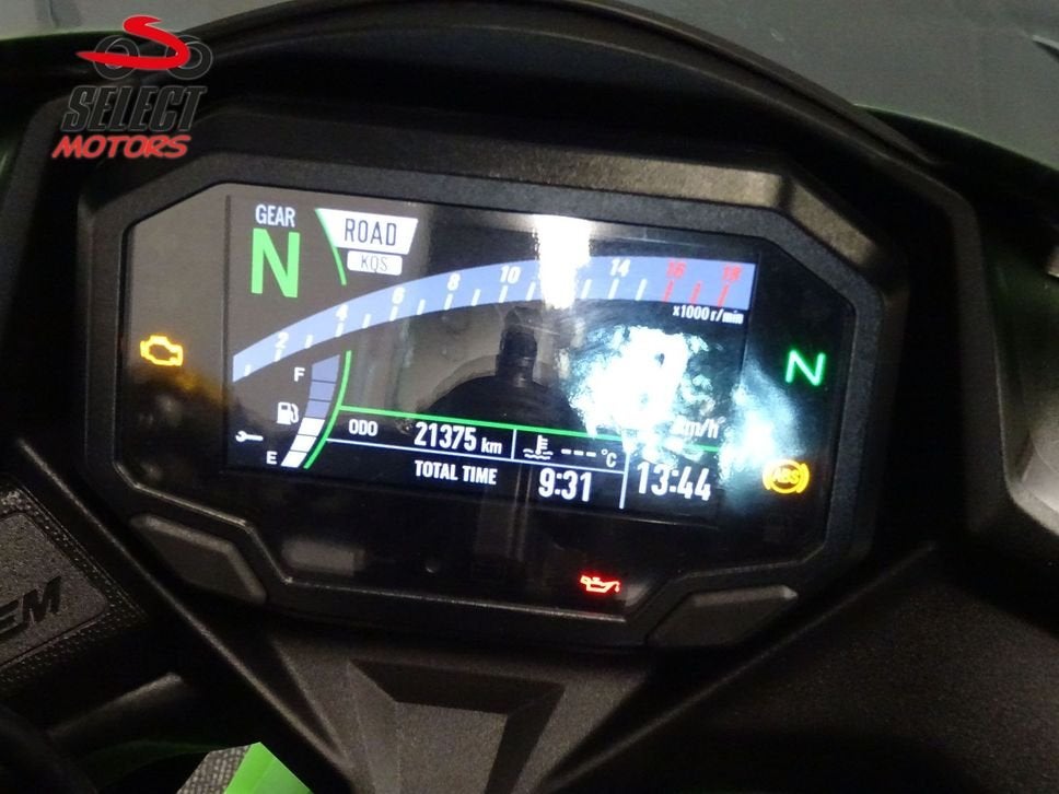 SNELLE KAWASAKI NINJA ZX-4RR 40TH ANNIVERSARY EDITION (2024), 4 cilinders, Motorrijbewijs A, Onbekend, 399 cc