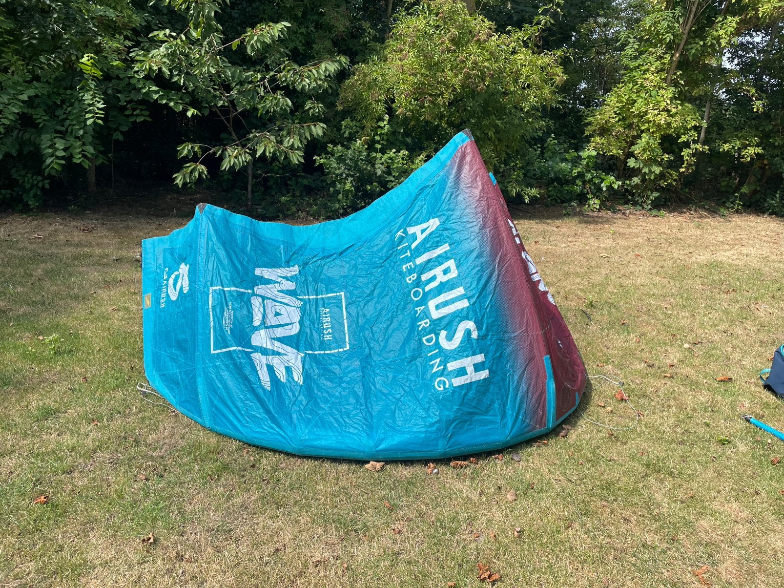 Kite 5m Airush wave V9 met bar 21m lines, Watersport en Boten, Kitesurfen, Kitesurf-set, Geen board, Ophalen of Verzenden, Zo goed als nieuw