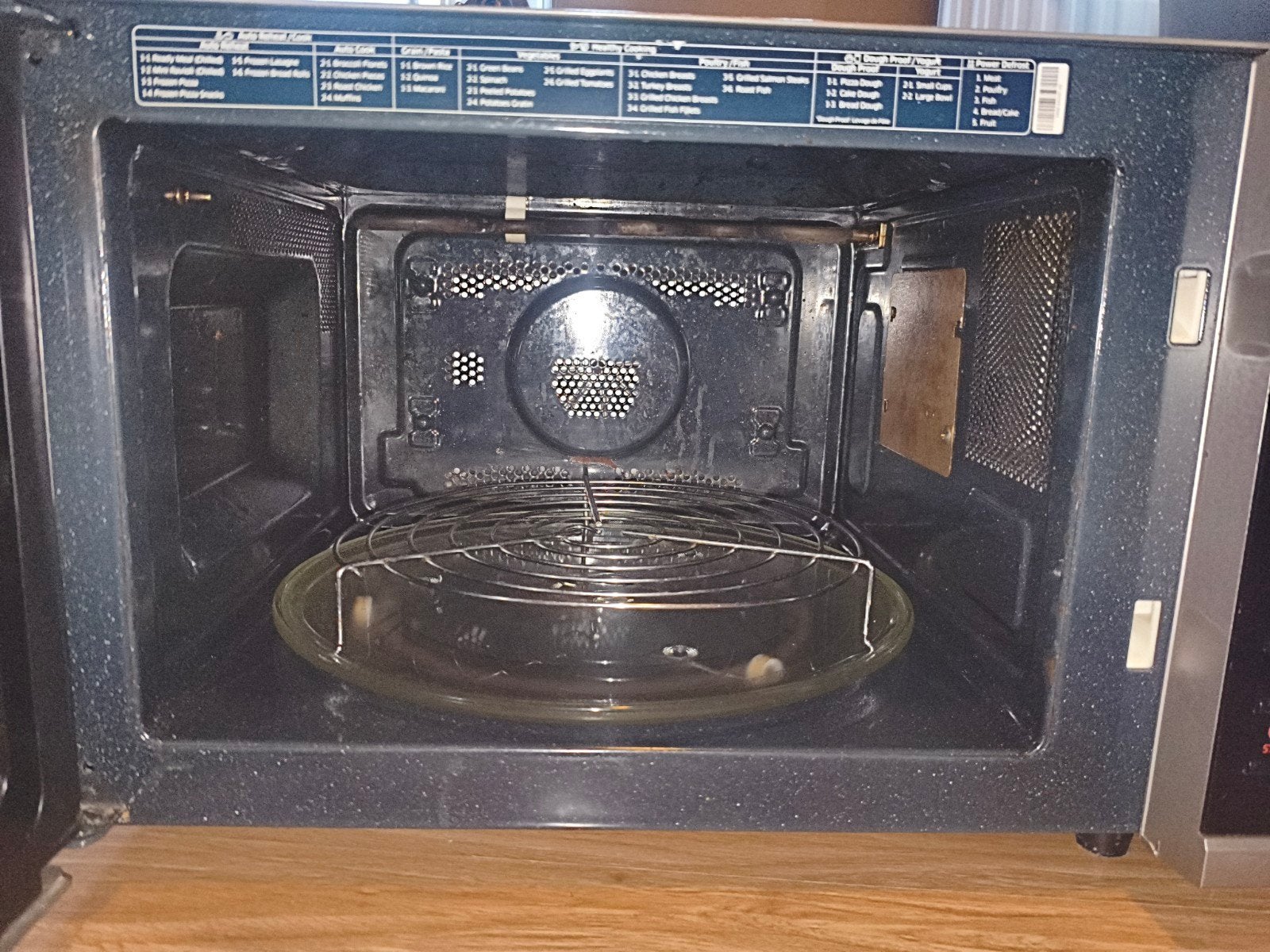 Combi magnetron - draaiplaat is stuk, Witgoed en Apparatuur, Magnetrons, Ophalen, Combimagnetron, Gebruikt, Draaiplateau