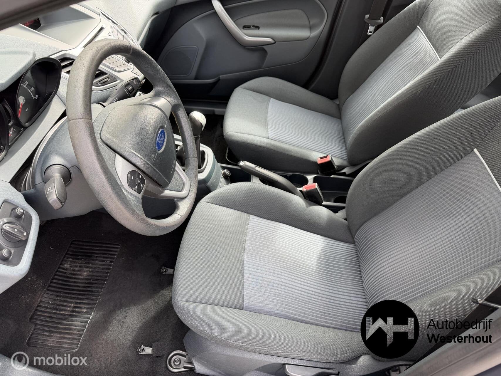 Foto 9 van Ford Fiesta 1.25 Limited|AIRCO|ELEKTR RAMEN|NWE BANDEN