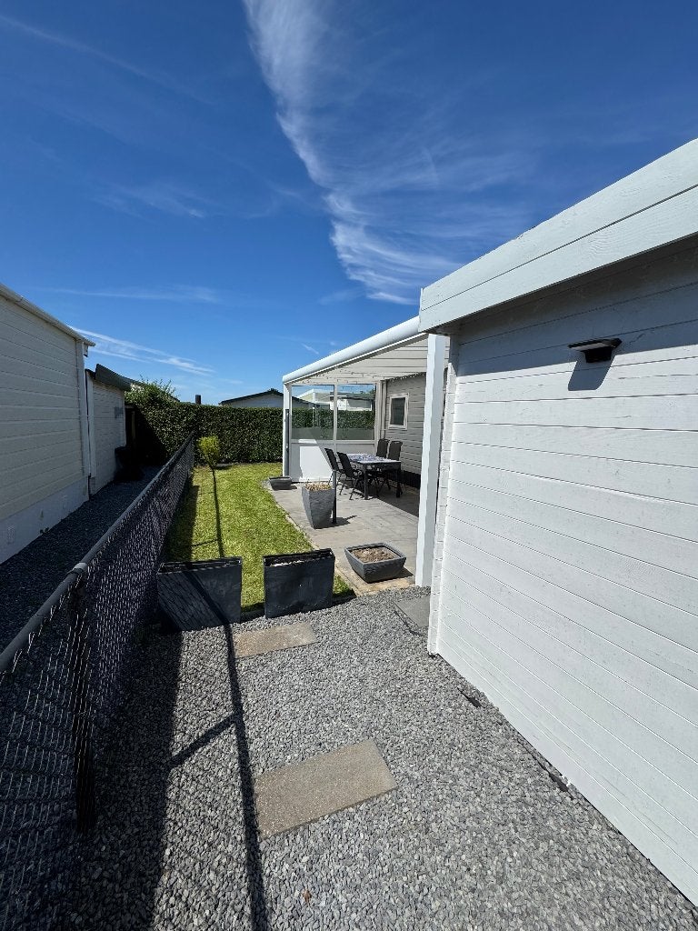 Instapklaar chalet in Nieuwvliet-Bad, Zeeland (NL), Caravans en Kamperen, Tot en met 4