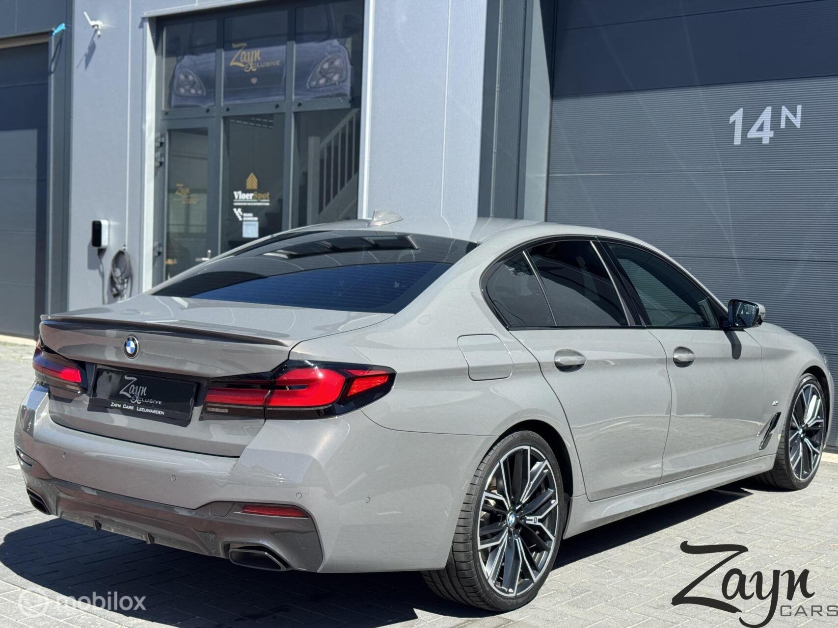 BMW 5-serie 530i High Executive Edition | M-Pakket | Nappa |, Auto's, Automaat, 1998 cc, Achterwielaandrijving, Gebruikt