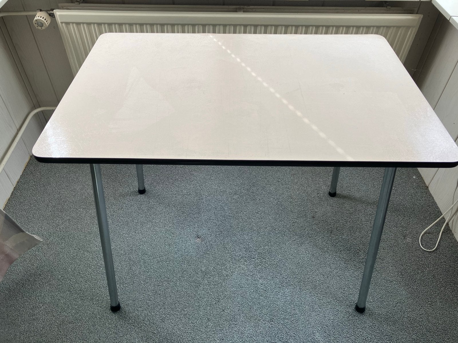 Retro tafel 60/70er jaren - Vintage design, Gebruikt, Tot twee personen, Metaal, Rechthoekig