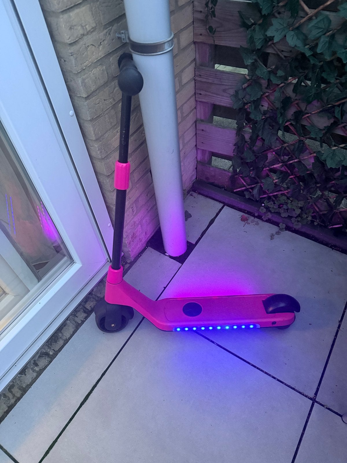Denver elektrische step roze - Zo goed als nieuw, Fietsen en Brommers, Ophalen, Zo goed als nieuw, Elektrische step (E-scooter)
