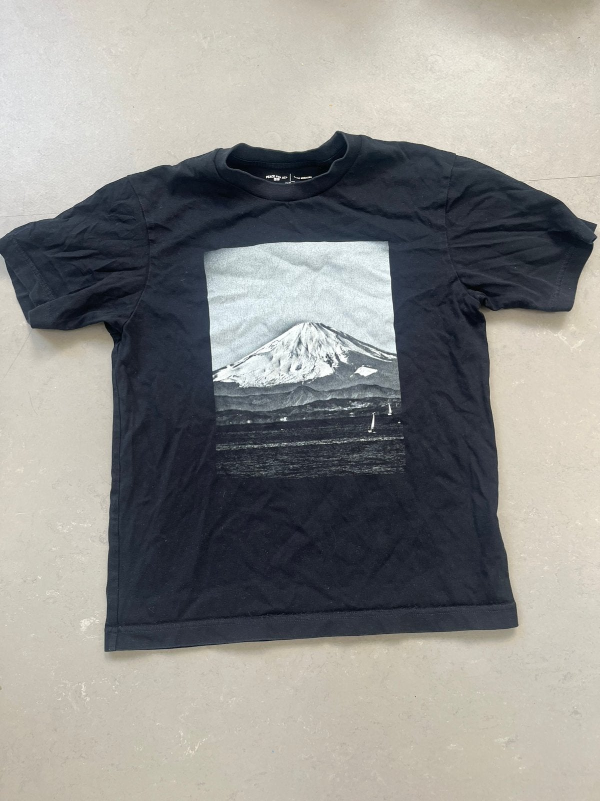 Uniqlo Tshirt, Kleding | Heren, Ophalen of Verzenden, Zo goed als nieuw, Maat 46 (S) of kleiner, Zwart