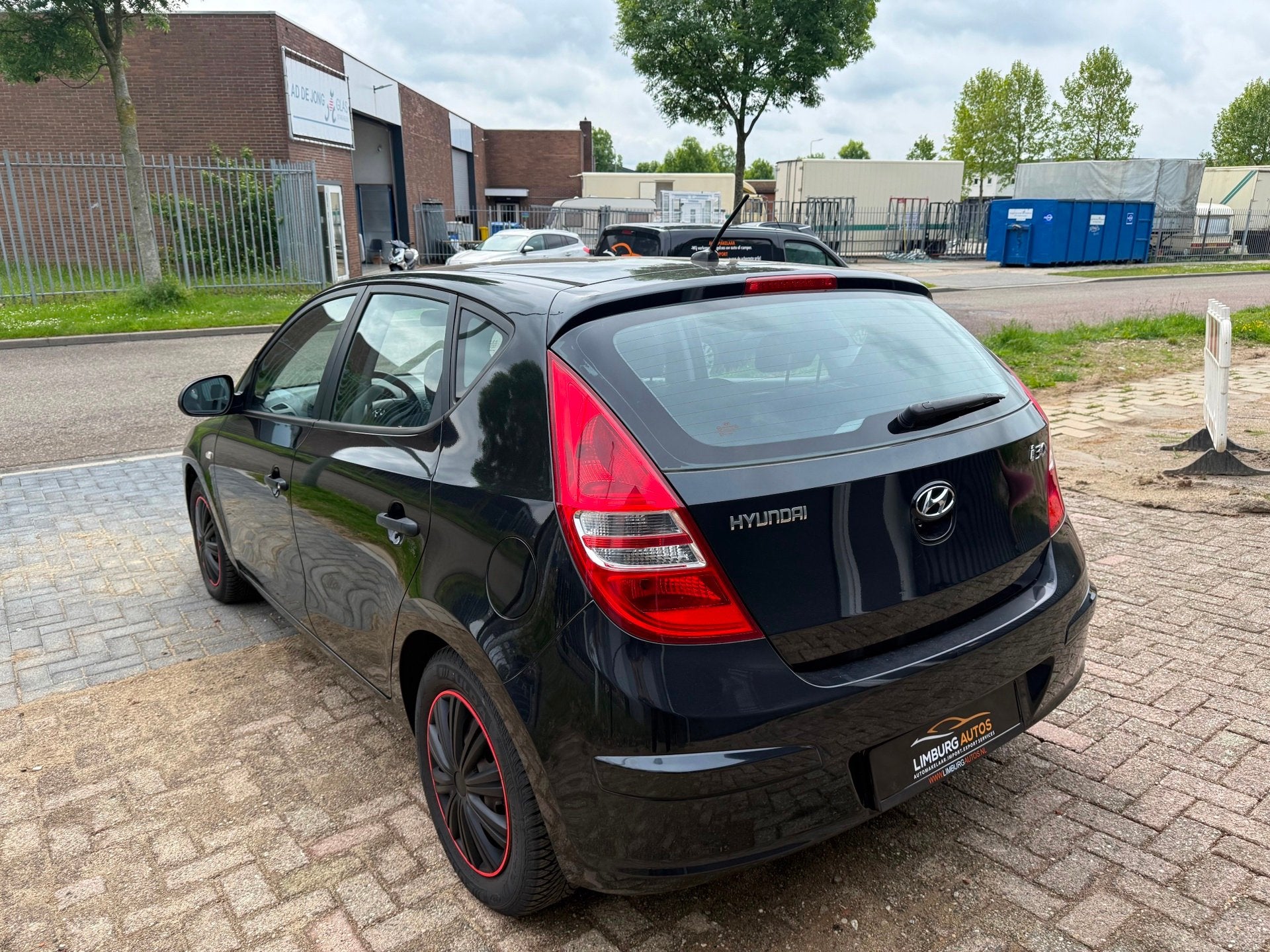 Hyundai I30 1.4i Dyna Airco Elek Ramen LAGE KM!, Voorwielaandrijving, Dealer onderhouden, Stof, Gebruikt