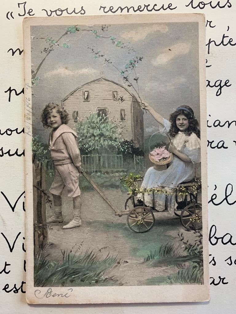 27-12-1904 Kindjes met bolderkar - meisje lang haar (HH), Ophalen of Verzenden, Voor 1920, Gelopen, Kinderen