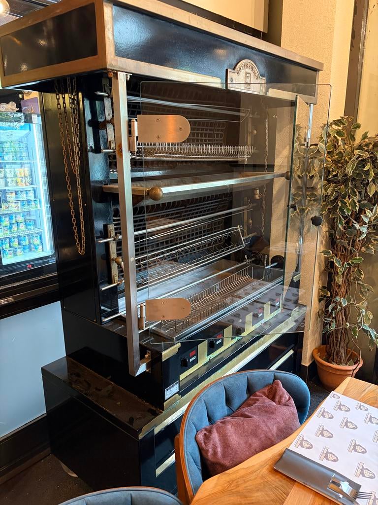 Ubert rotisserie Kippengrill - 4 Spiezen & 4 Manden, Ophalen, Gebruikt, Fornuis, Frituur en Grillen