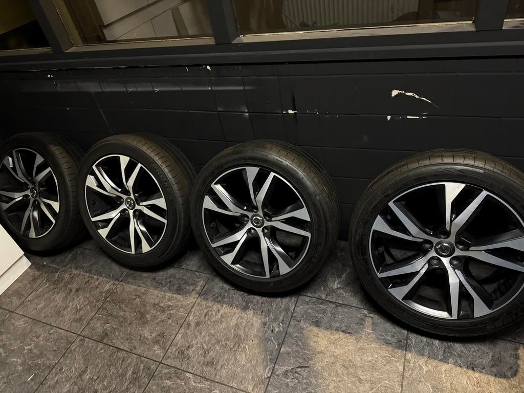 Volvo V60 R-Design Velgen 18 inch, Ophalen
