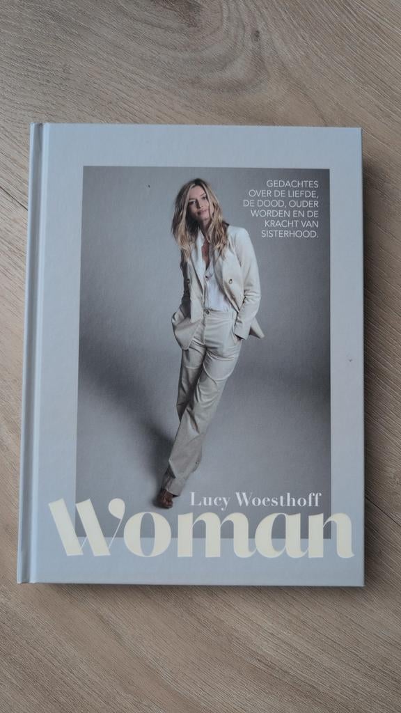 Lucy Woesthoff - Woman, Boeken, Lucy Woesthoff, Nieuw, Ophalen of Verzenden, Mode algemeen