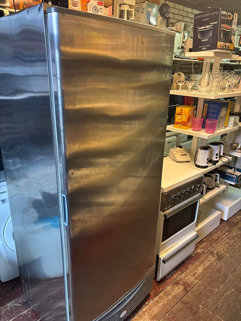 Koelkast - Ruim en Betrouwbaar, Witgoed en Apparatuur, Koelkasten en IJskasten, Ophalen, Info@inenuit.com, 200 liter of meer, 60 cm of meer