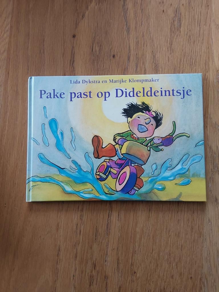 Pake past op Dideldeintsje, Ophalen of Verzenden, Zo goed als nieuw, Fictie algemeen