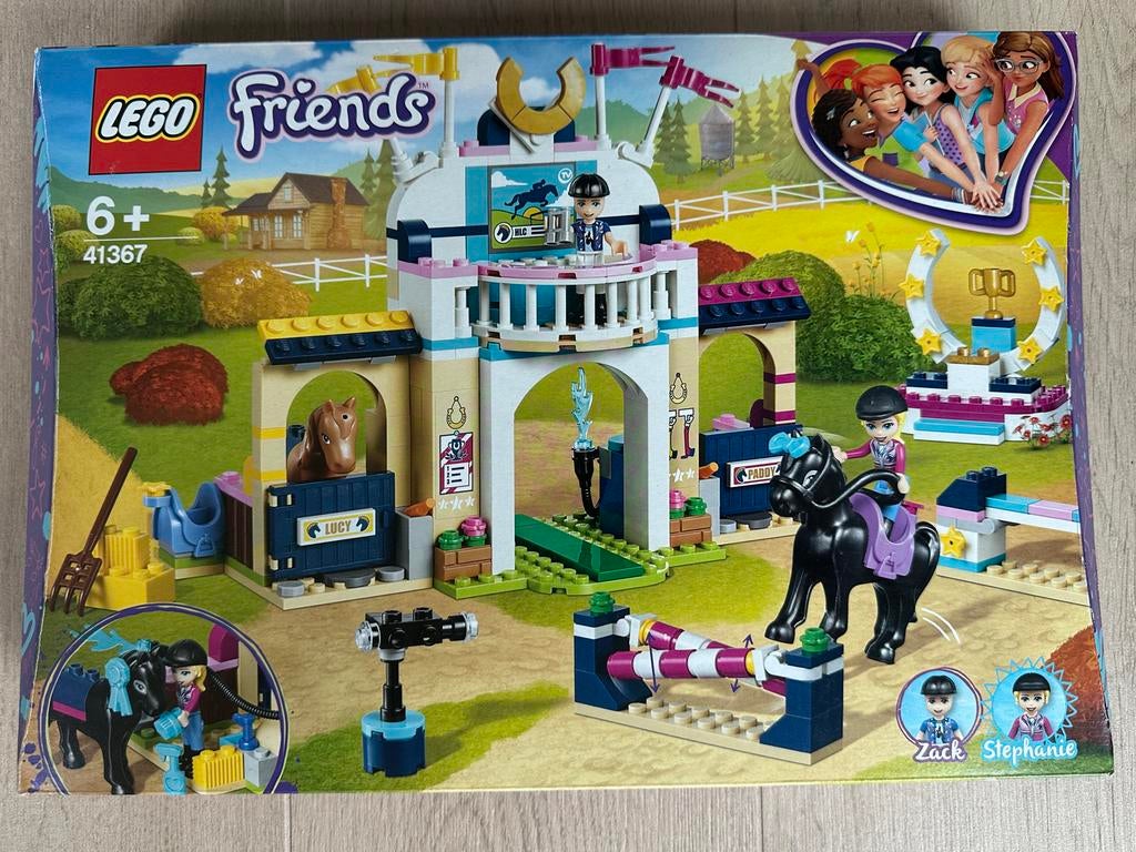 Lego Friends 41367 Paardenshow Trailer, Ophalen of Verzenden, Zo goed als nieuw, Complete set, Lego