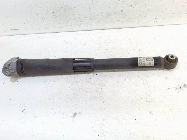 Schokbreker rechts achter Volkswagen Golf, Onderdelen@venauto.nl, Van der Ven Autorecycling B.V., Gebruikt, Ettenseweg 76, 4706 PB Roosendaal, The Netherlands