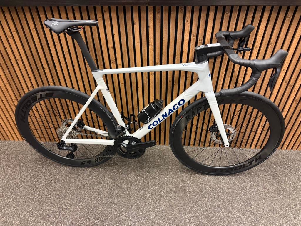 Colnago V5RS – Topsegment racefiets, klaar om te vliegen, Carbon, Zo goed als nieuw, Meer dan 20 versnellingen, 53 tot 57 cm