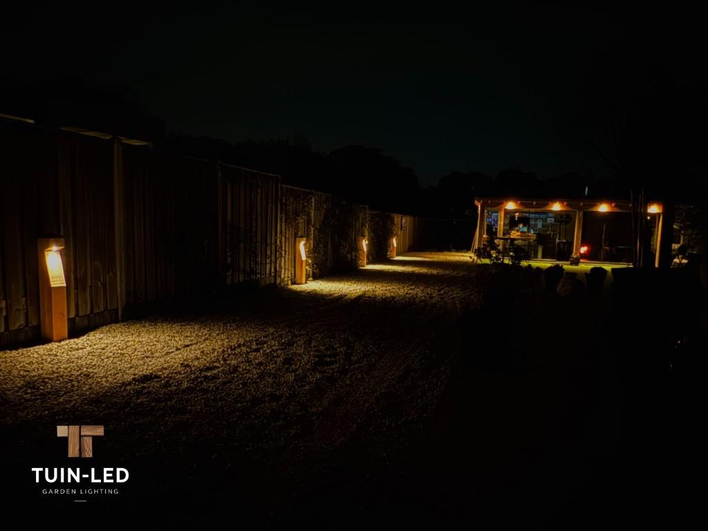 Tuinverlichting hout, Tuin en Terras, Buitenverlichting, Minder dan 50 watt, Staande lamp, Nieuw, Ophalen of Verzenden