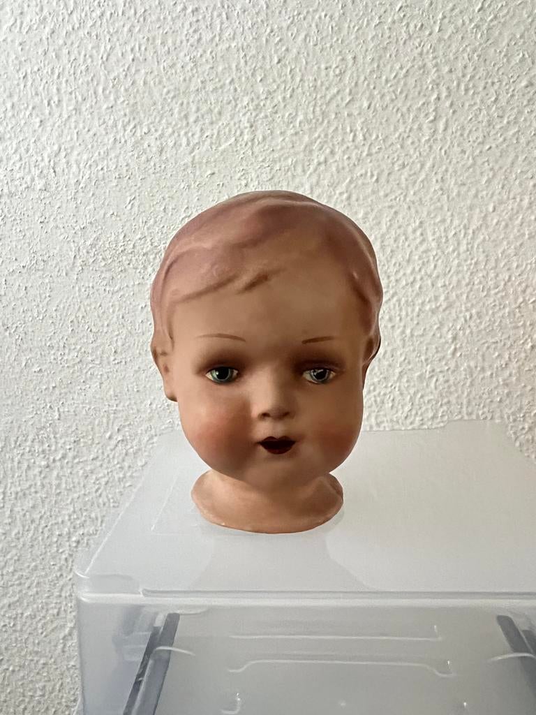 Vintage Stenen Poppenhoofd, Antiek en Kunst, Antiek | Speelgoed, Ophalen
