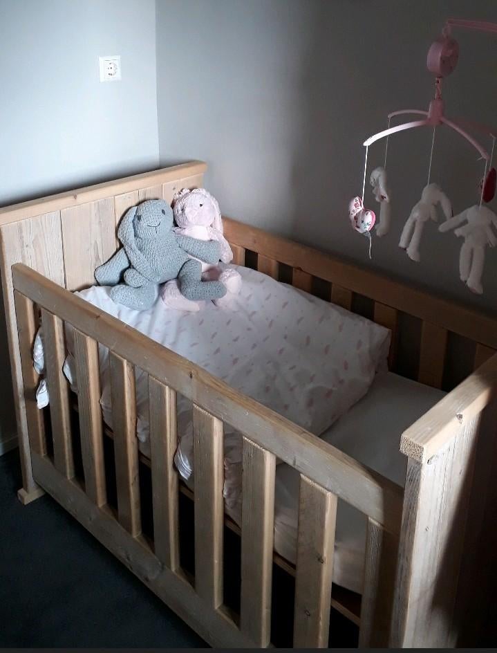 Steigerhouten Ledikant - Gelakt, Ophalen of Verzenden, Gebruikt, Ledikant