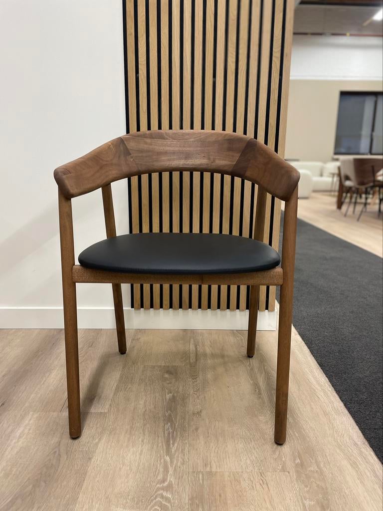 Artisan/Insan Janu in europees notenhout, Huis en Inrichting, Stoelen, Ophalen of Verzenden, Nieuw, Bruin