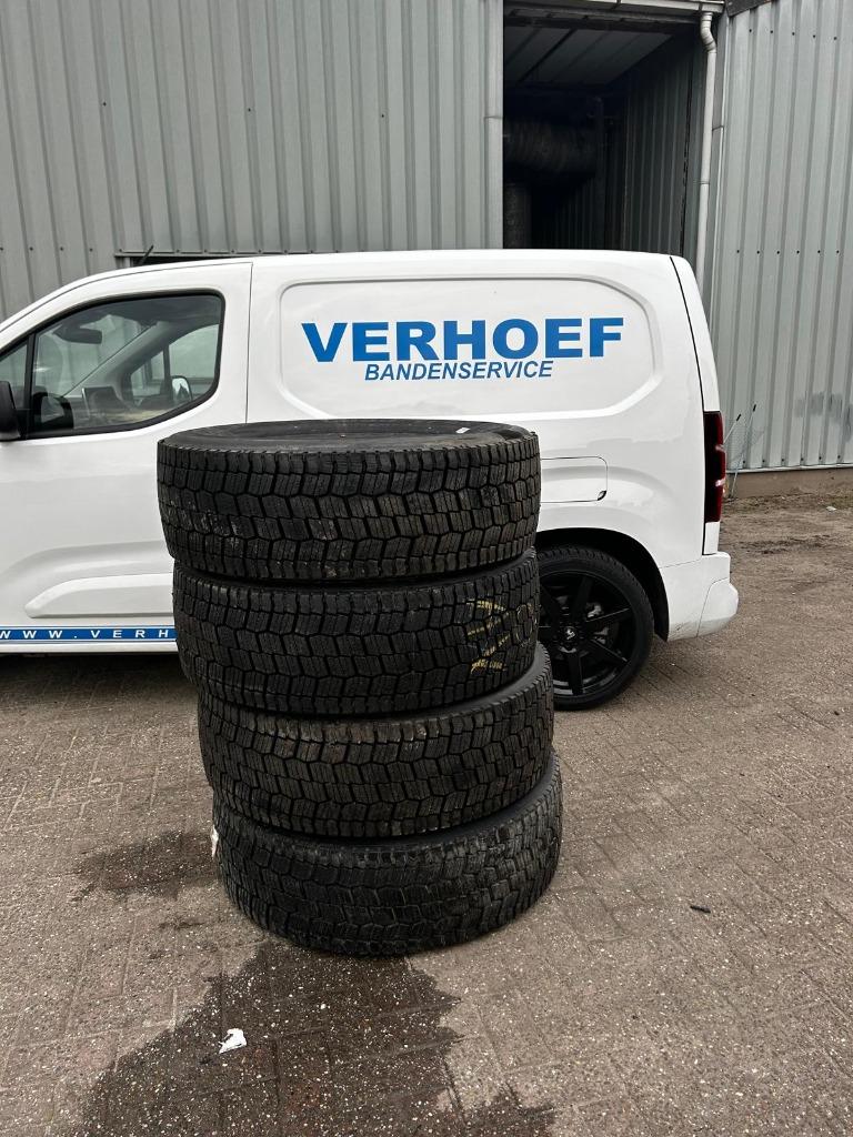 315/60R22.5, 295/80R22.5 covers, Auto-onderdelen, Vrachtwagen-onderdelen, Ophalen, Overige merken, Overige Auto-onderdelen
