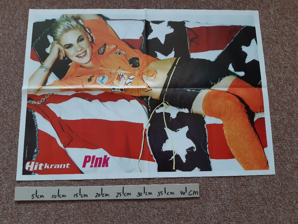 Poster Pink P!nk Hitkrant NSync Maat A2 44x62 cm, Rechthoekig Liggend, Ophalen of Verzenden, Zo goed als nieuw, A1 t/m A3