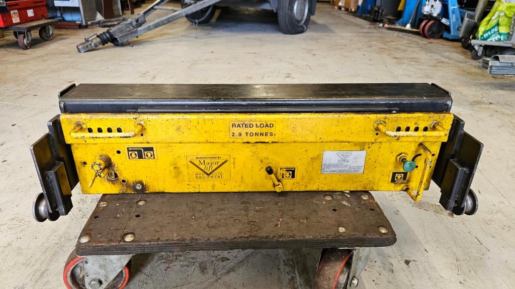 Brugkrik hefbrugkrik autokrik Major Lift GL12 8JD 2000Kg, Ophalen