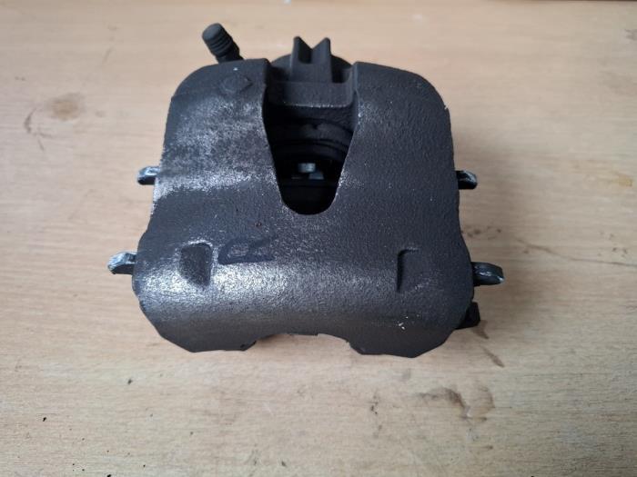 Remklauw (Tang) rechts-voor van een Volkswagen Polo, Gebruikt, -, -, -