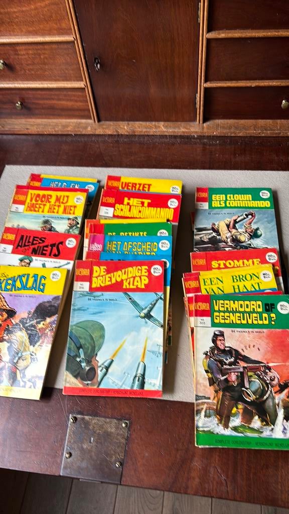 Victoria strips, Meerdere stripboeken, Ophalen of Verzenden, Zo goed als nieuw