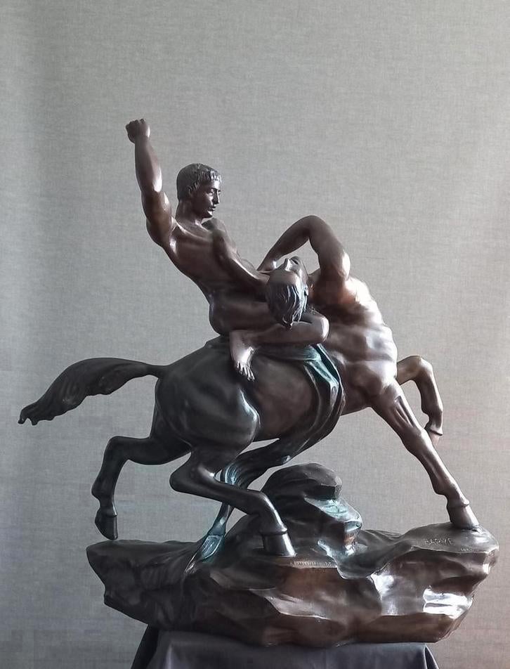 Brons beeld Theseus fighting the centaur bienor BARYE, Ophalen of Verzenden, Brons