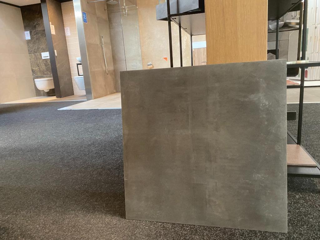 Uitverkoop tegel tegels 60 x 60 cm zwart donkergrijs actie, Ophalen, 60 cm of meer, Nieuw, 10 m² of meer