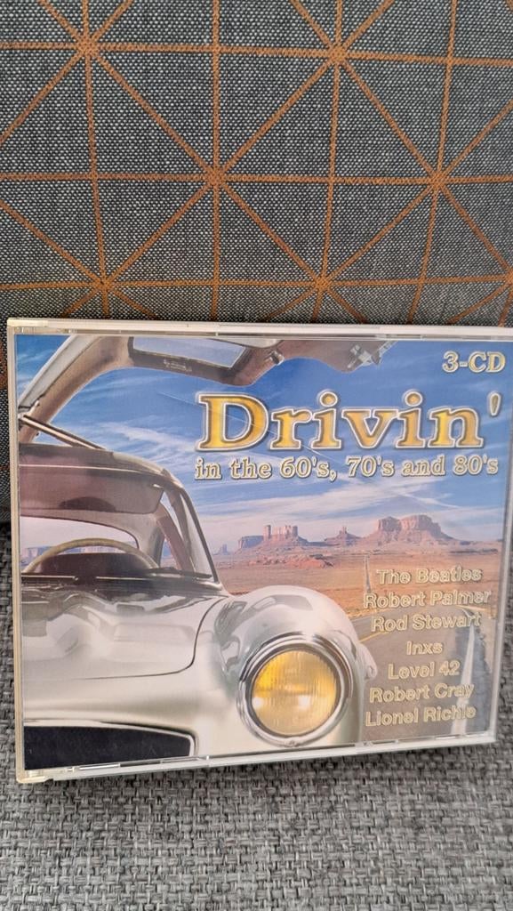 3 cd box    Drivin' in the 60's , 70's  and 80's, Ophalen of Verzenden, Zo goed als nieuw, Pop, Boxset