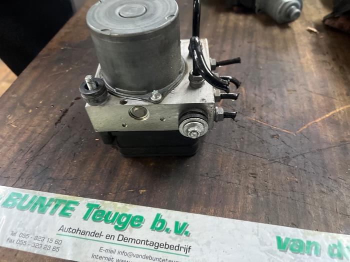 ABS Pomp van een Volkswagen Polo, Gebruikt, -, Volkswagen, -