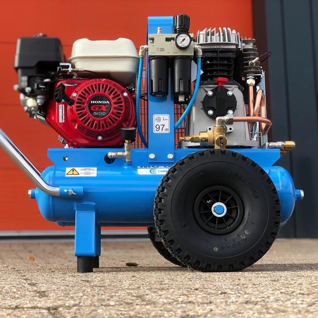 Benzine Compressor MC550Liter, Doe-het-zelf en Verbouw, Compressors, 10 bar of meer, Nieuw, Minder dan 25 liter, Mobiel