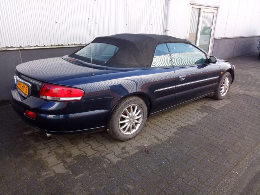 Foto 2 van youngtimer Chrysler Sebring 2003 CABRIO G3 LPG