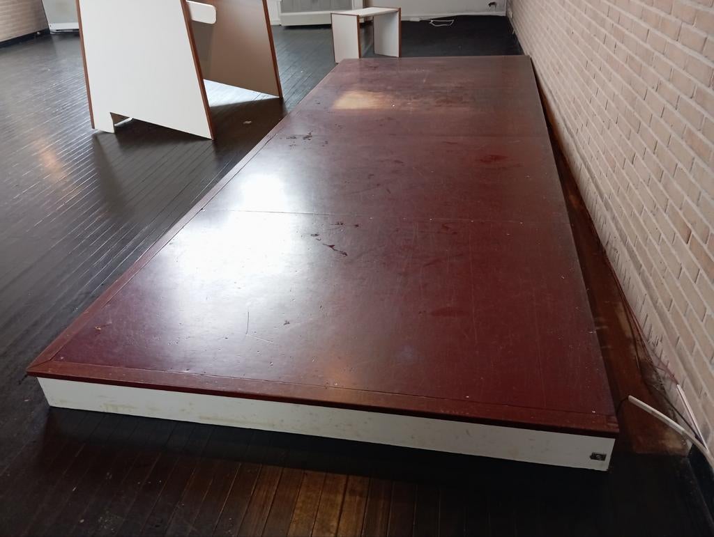 Houten podium, zelf ophalen. 480x180cm, Ophalen of Verzenden, Gebruikt