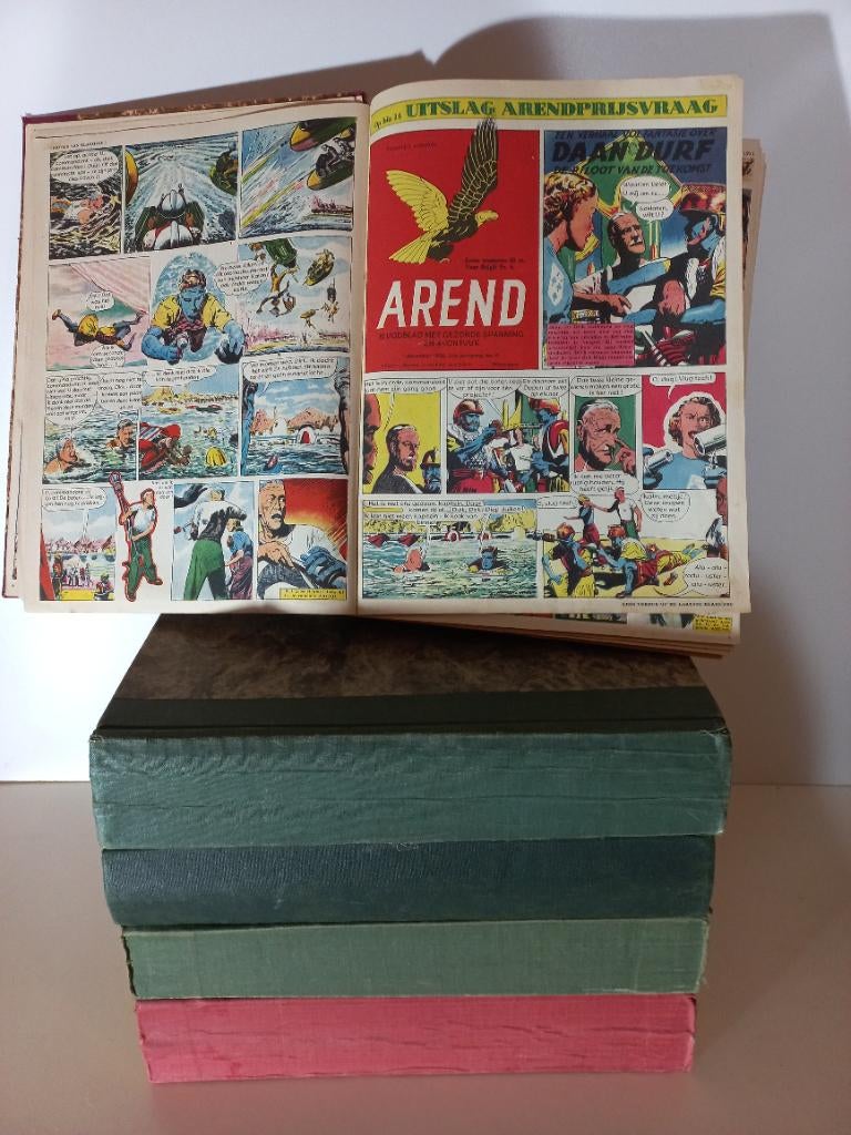 AREND WEEKBLAD JAARGANG 1 t/m 5 ( 1955_1959 ), Complete serie of reeks, Ophalen of Verzenden, Gelezen