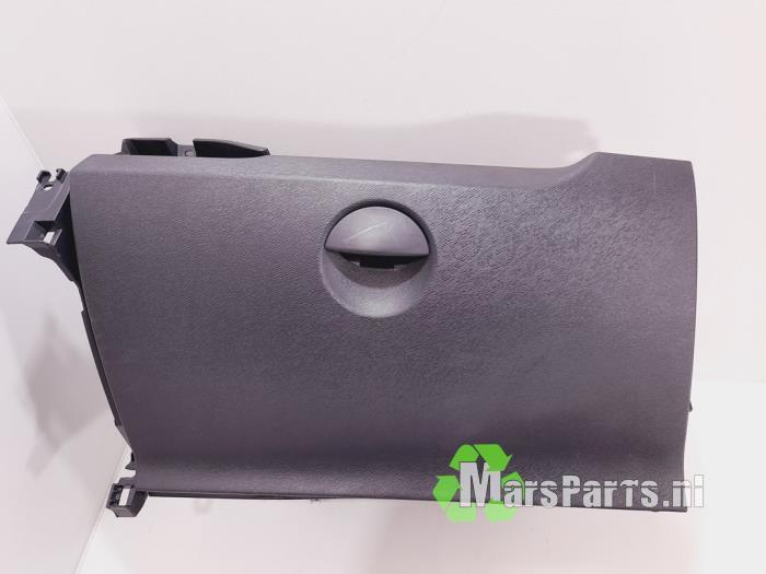 Dashboardkastje van een Renault Kangoo, Gebruikt, -, Renault, -