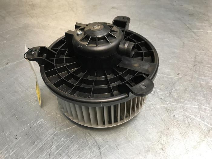 Kachel Ventilatiemotor van een Suzuki Kizashi, Gebruikt, -, -, Ophalen of Verzenden