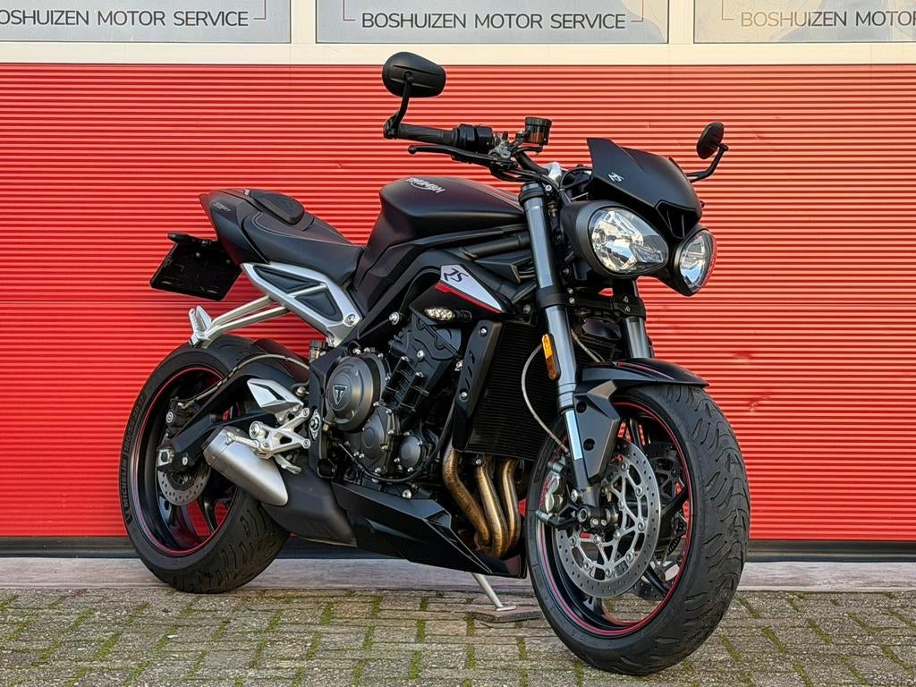 TRIUMPH STREET TRIPLE RS (bj 2020), Motorrijbewijs A, Bedrijf, 765 cc, Meer dan 35 kW