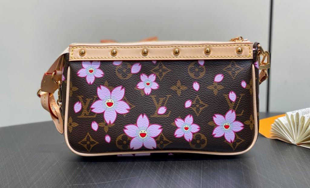 Louis Vuitton Monogram Cherry Blossom Pochette Accessoires, Ophalen of Verzenden, Zo goed als nieuw, Bruin, Schoudertasje
