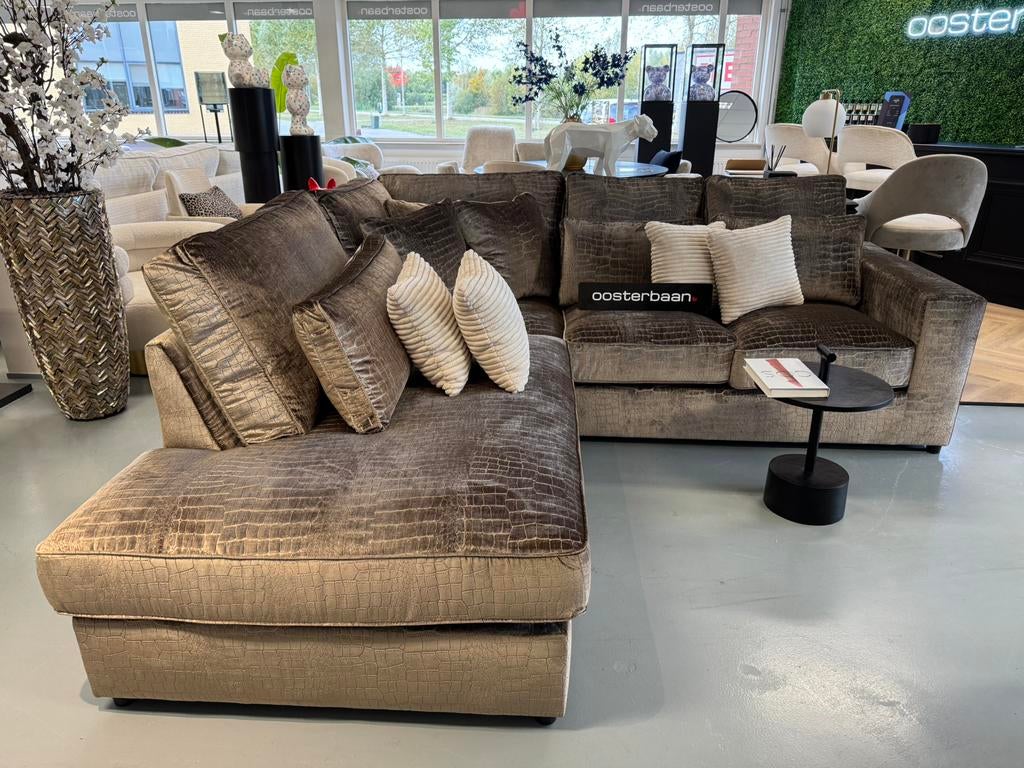 Luxe Velvet Croco Hoekbank Pocket 250x250cm NIEUW - UNIEK, Huis en Inrichting, Info@oosterbaanwonen.nl, Venus 31 8448CE Heerenveen