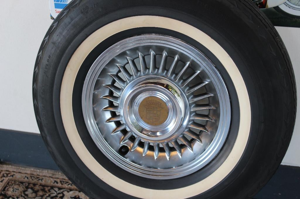 Set Cadillac Sabre Wheels - 1955, 1956, 1957 velgen Eldorado, Ophalen, Gebruikt, 15 inch, Banden en Velgen