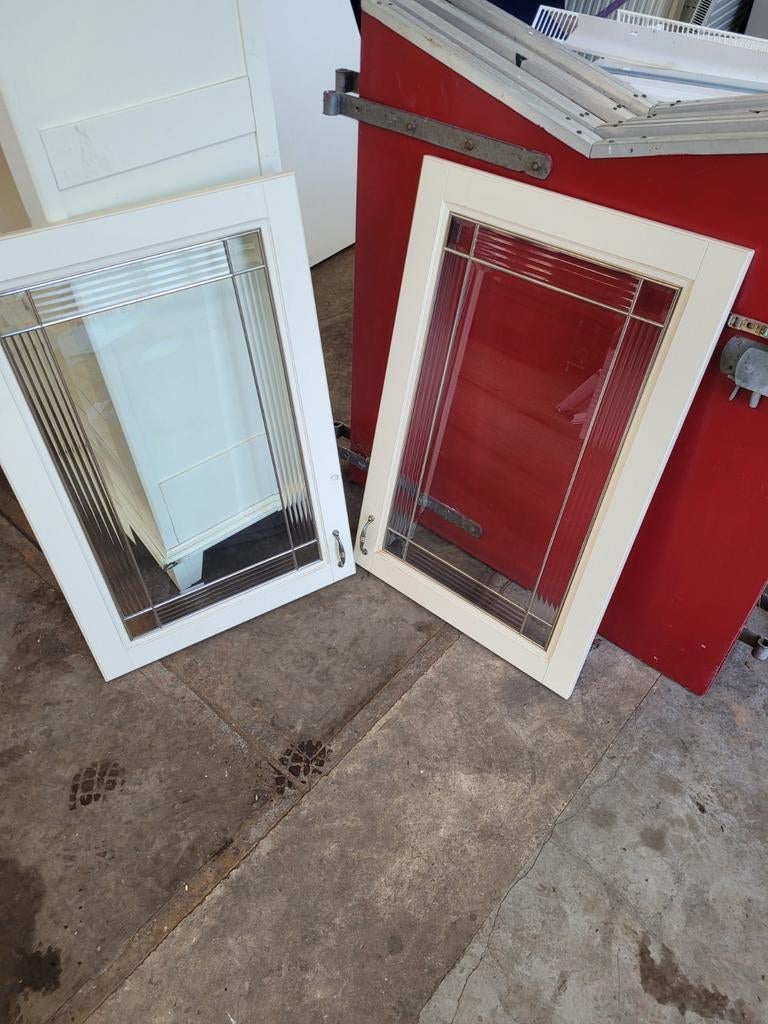 2  kastdeuren, Ophalen, 50 tot 100 cm, Glas, Minder dan 100 cm