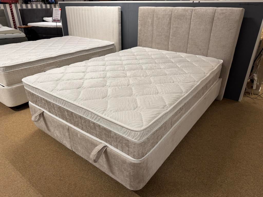 Boxspring/Baza met opbergruimte 140cm Direct/leverbaar E7268, Huis en Inrichting, #Boxspring#Opbergbox#Baza#140#Beige#Stof, Beige