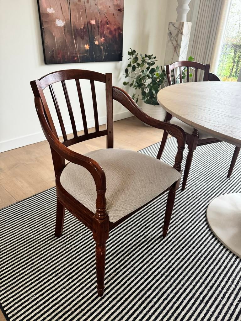 Eetkamerstoelen set van 2 met leuning massief mahonie, Huis en Inrichting, Stoelen, Ophalen, Gebruikt, Bruin, Vier
