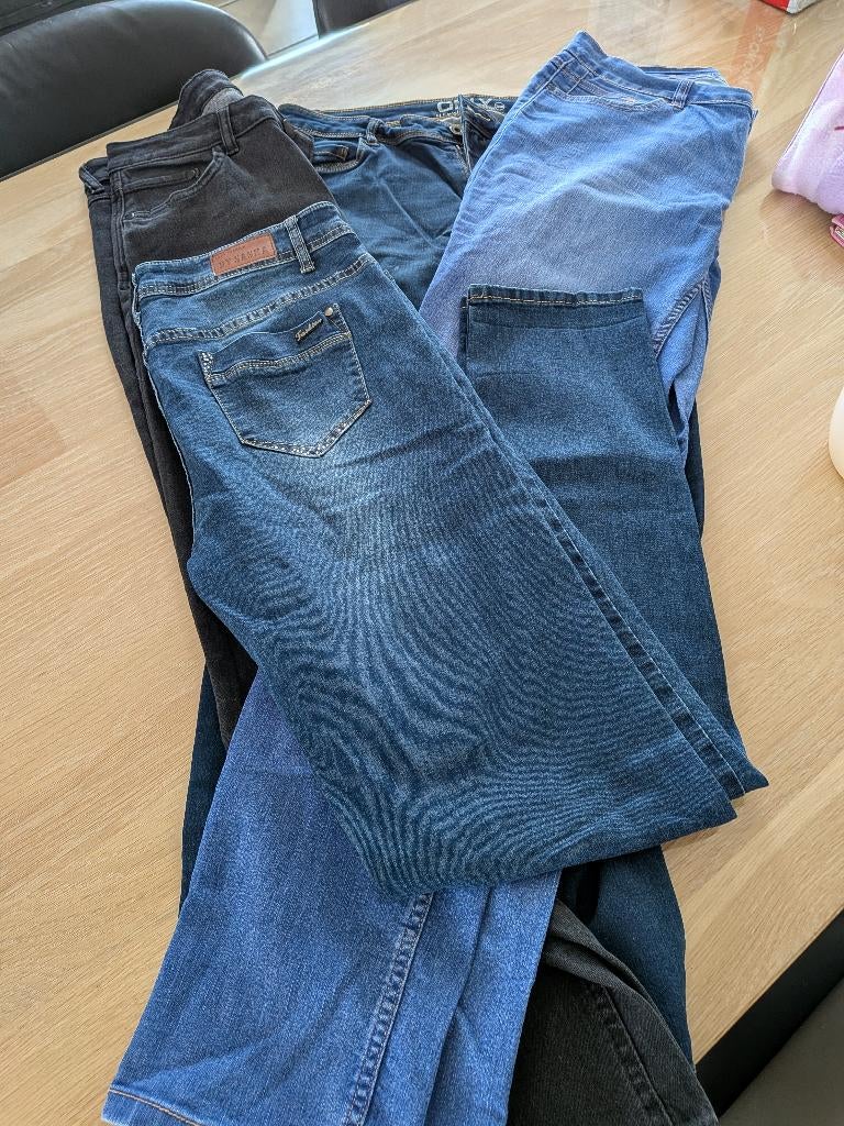 Jeans maat 33, Only, Blauw, Ophalen of Verzenden, Zo goed als nieuw
